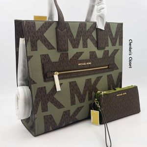 🌿NeW! Michael Kors Kenly Large Logo Tote Set